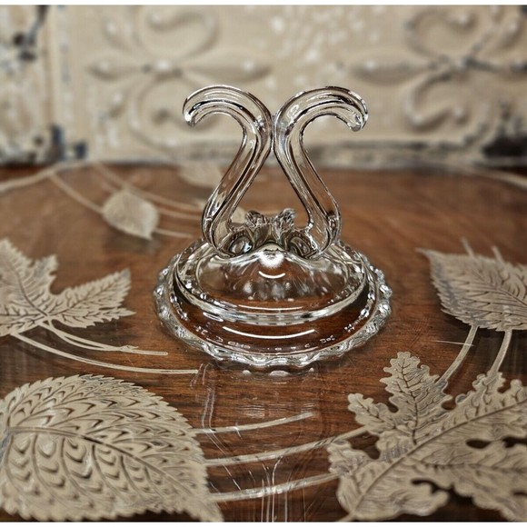 Beautiful Vintage Silver City Glass Serving Platter Silver Inlay Leaves 11" - Picture 2 of 9